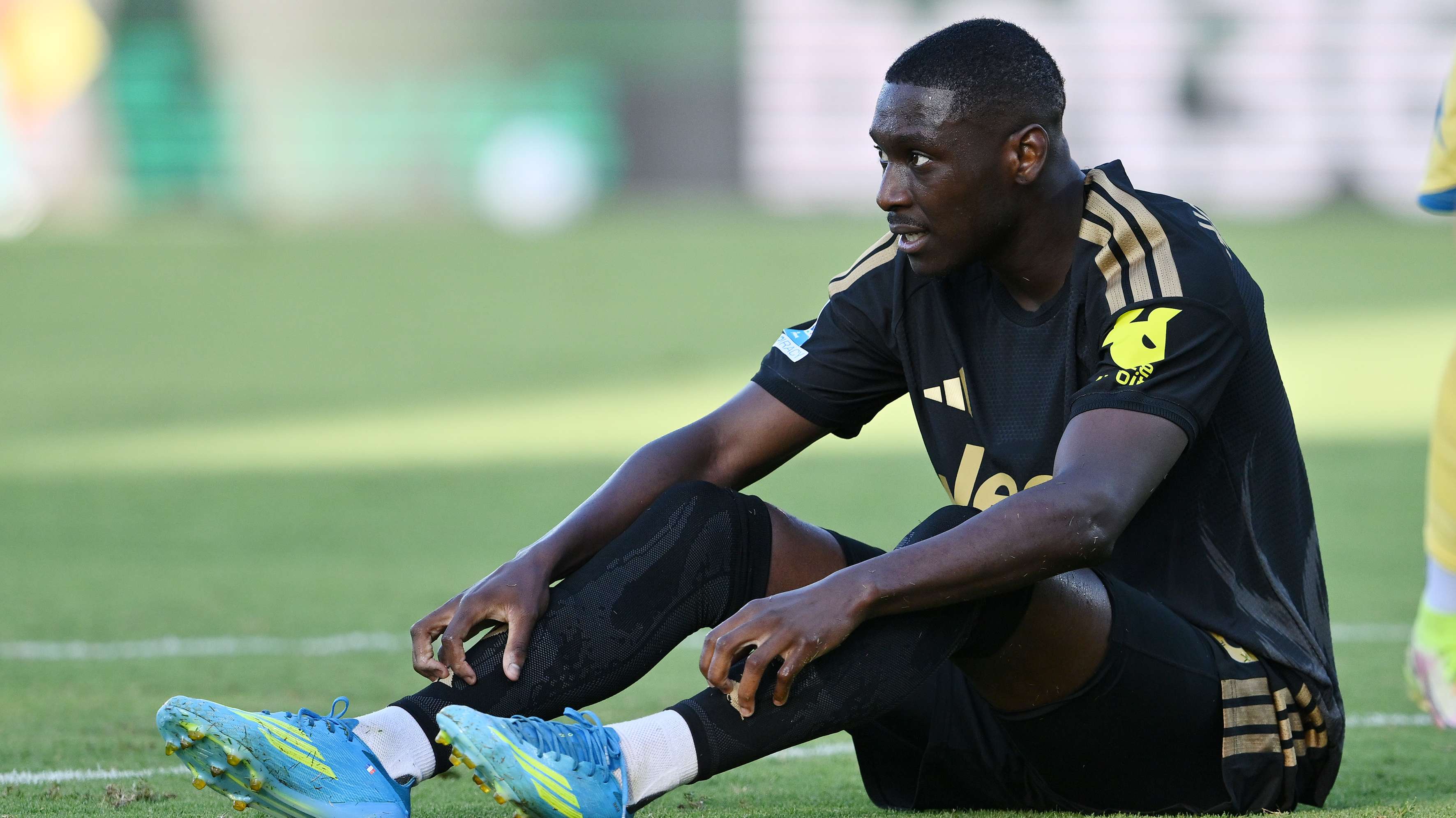 Zambrotta Questions Juventus Striker Overhaul Before Milan