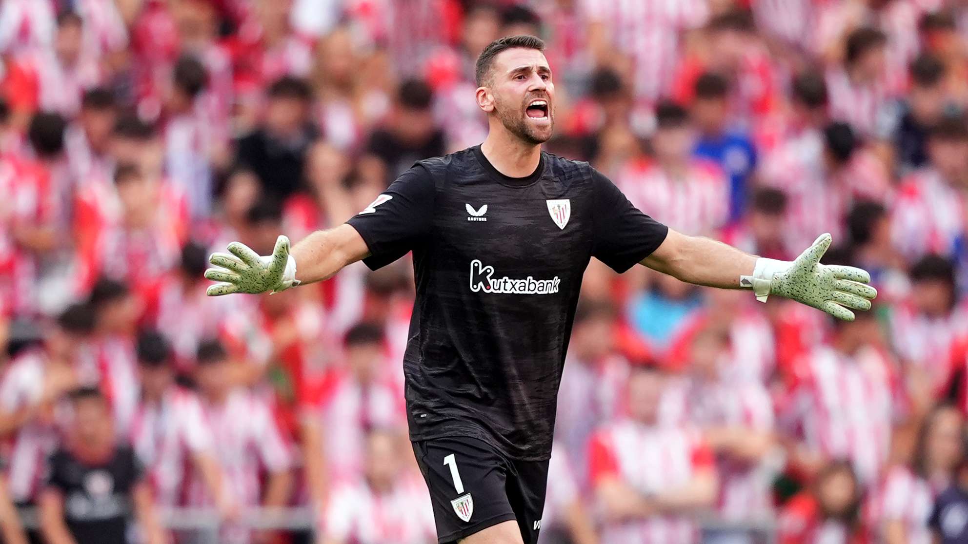Unai Simón says he would reject 150 million euro offer to stay at Athletic Bilbao