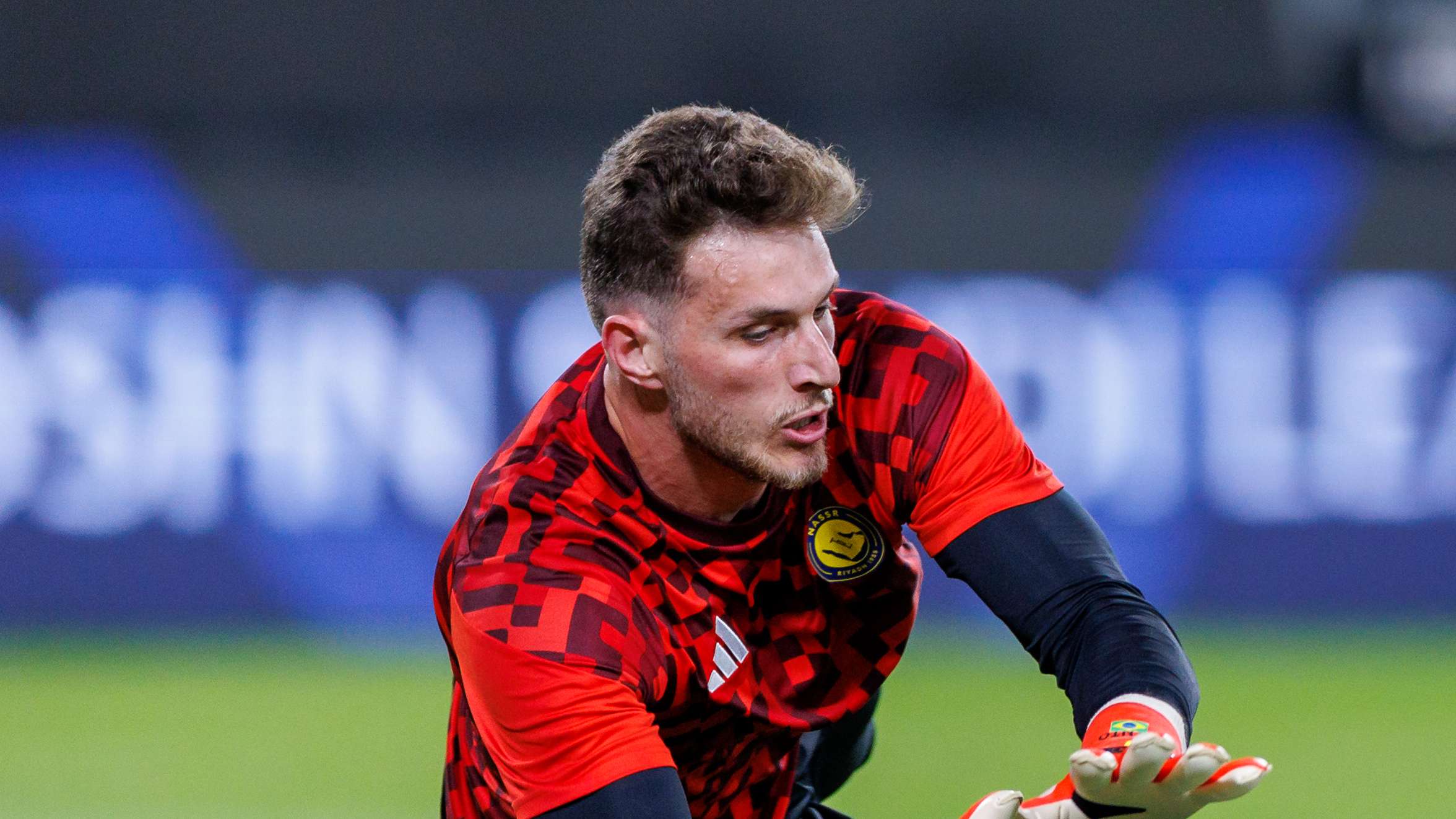 Bento's Error Intensifies Al-Nassr Goalkeeper Crisis Amid