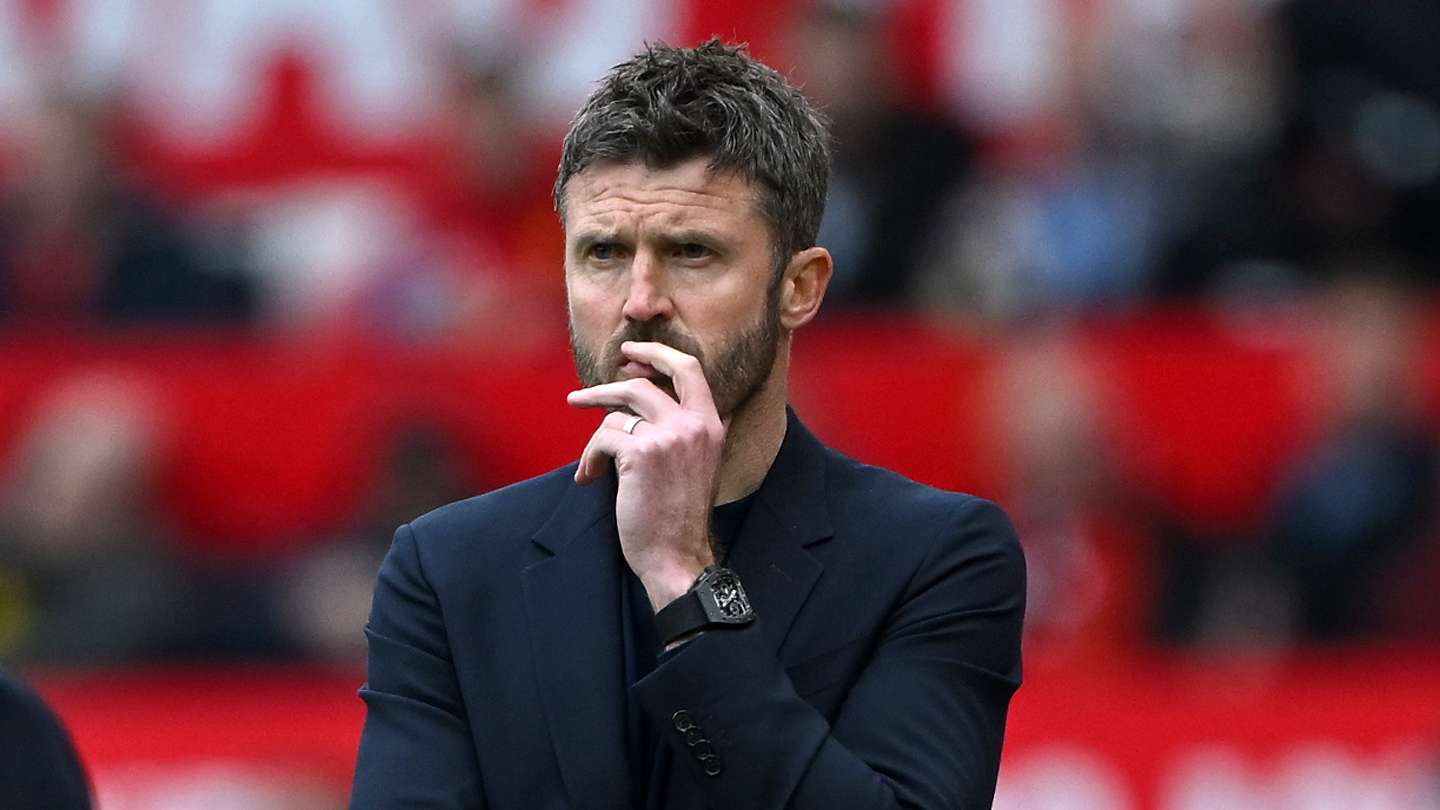 Carrick Eyes "Most Important" Transfer Window to Build Man