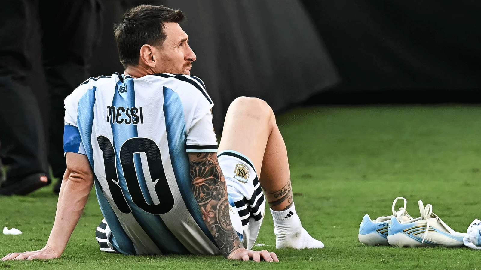 Messi Skips Buenos Aires Parade, Returns to Rosario After