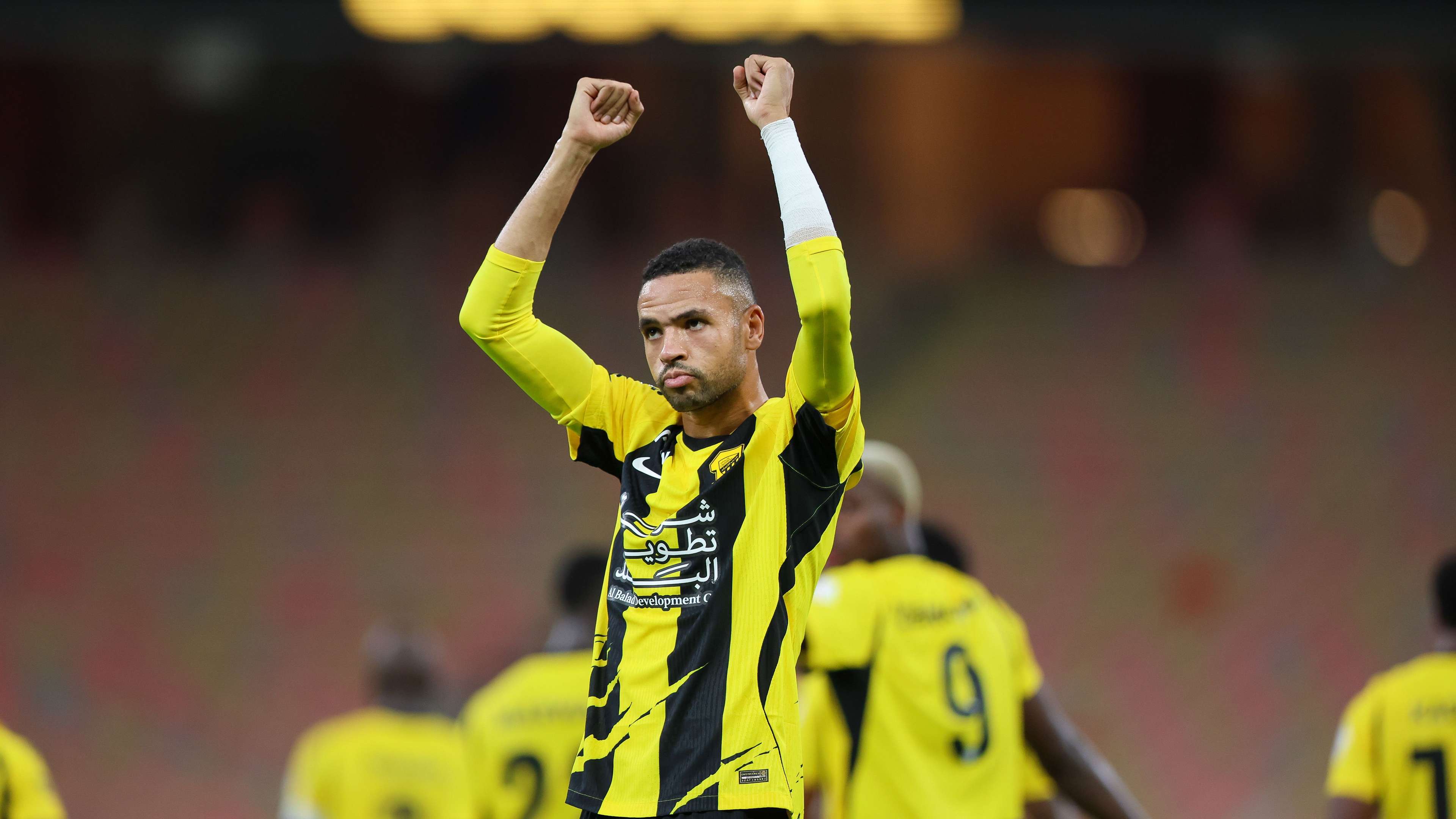En-Nesyri's Stunning Strike Stuns Bono in Al-Hilal vs