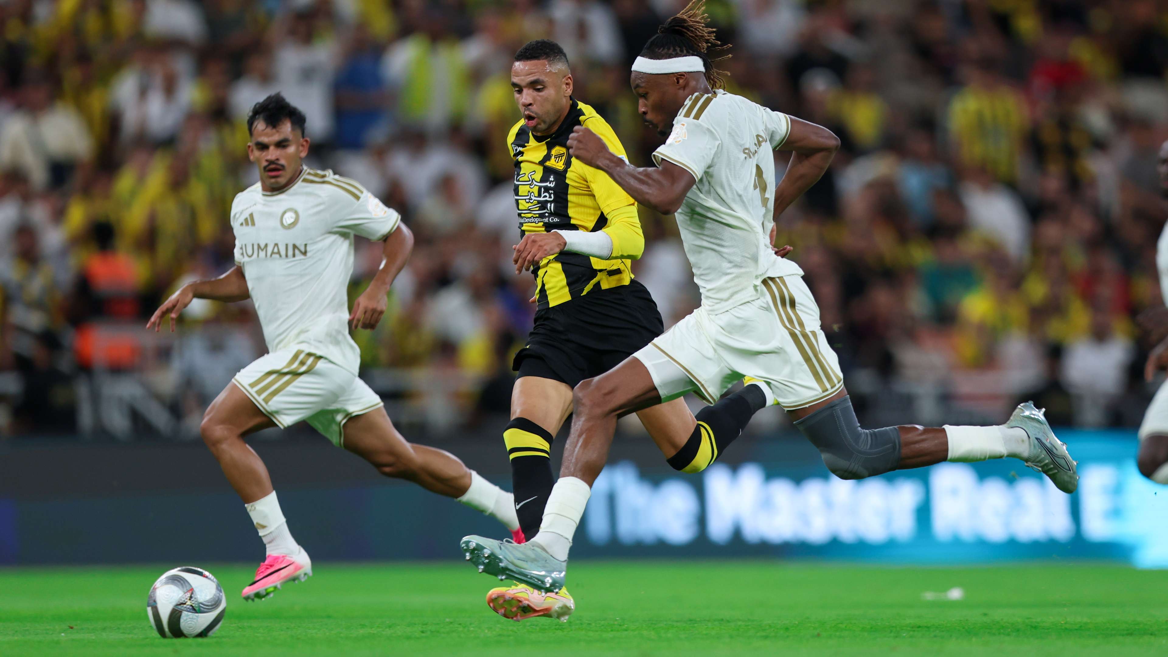 En-Nesyri's Defensive Masterclass Secures Al-Ittihad Victory