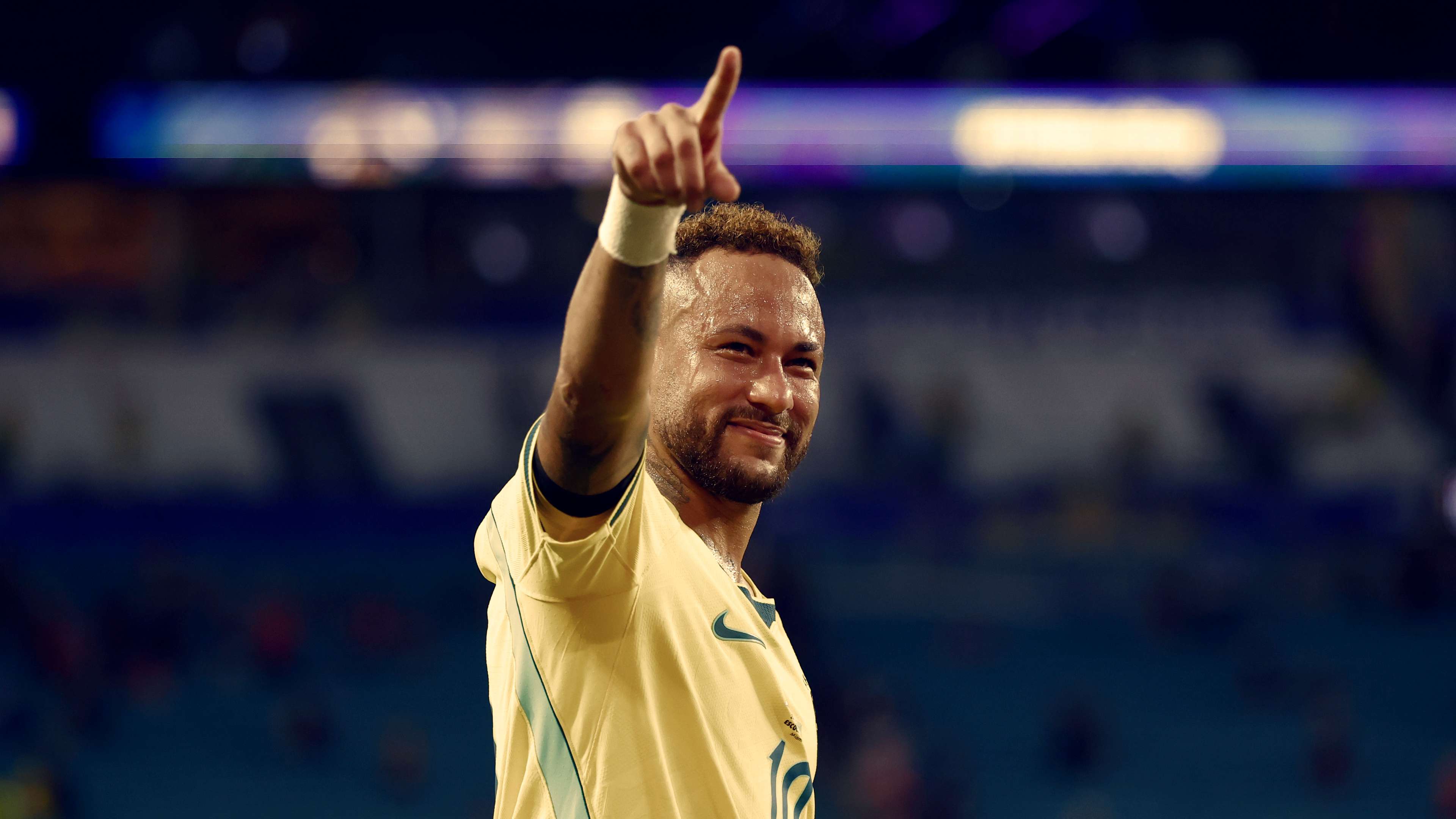 Neymar Splashes £17m on Superyacht After Brazil World Cup