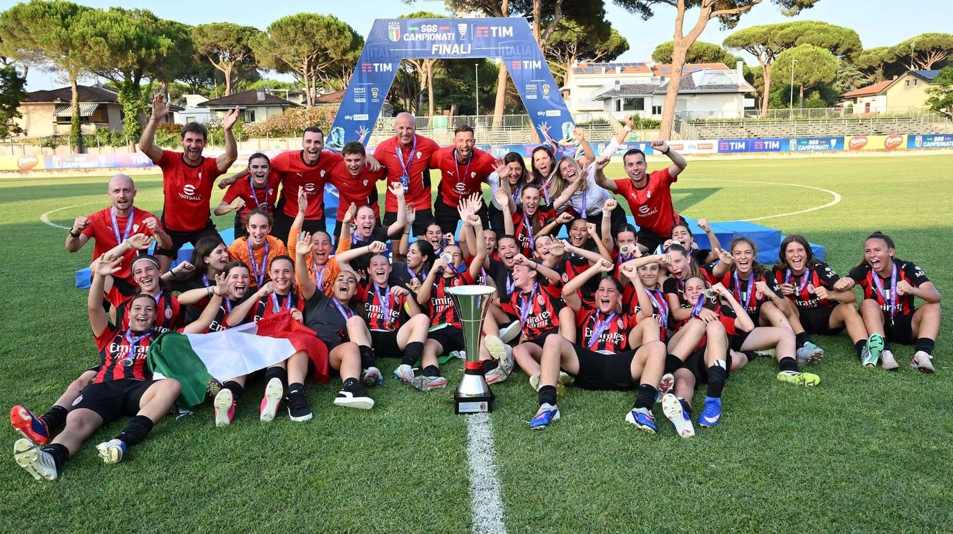 AC Milan Makes History: Women's Teams Enter Men's