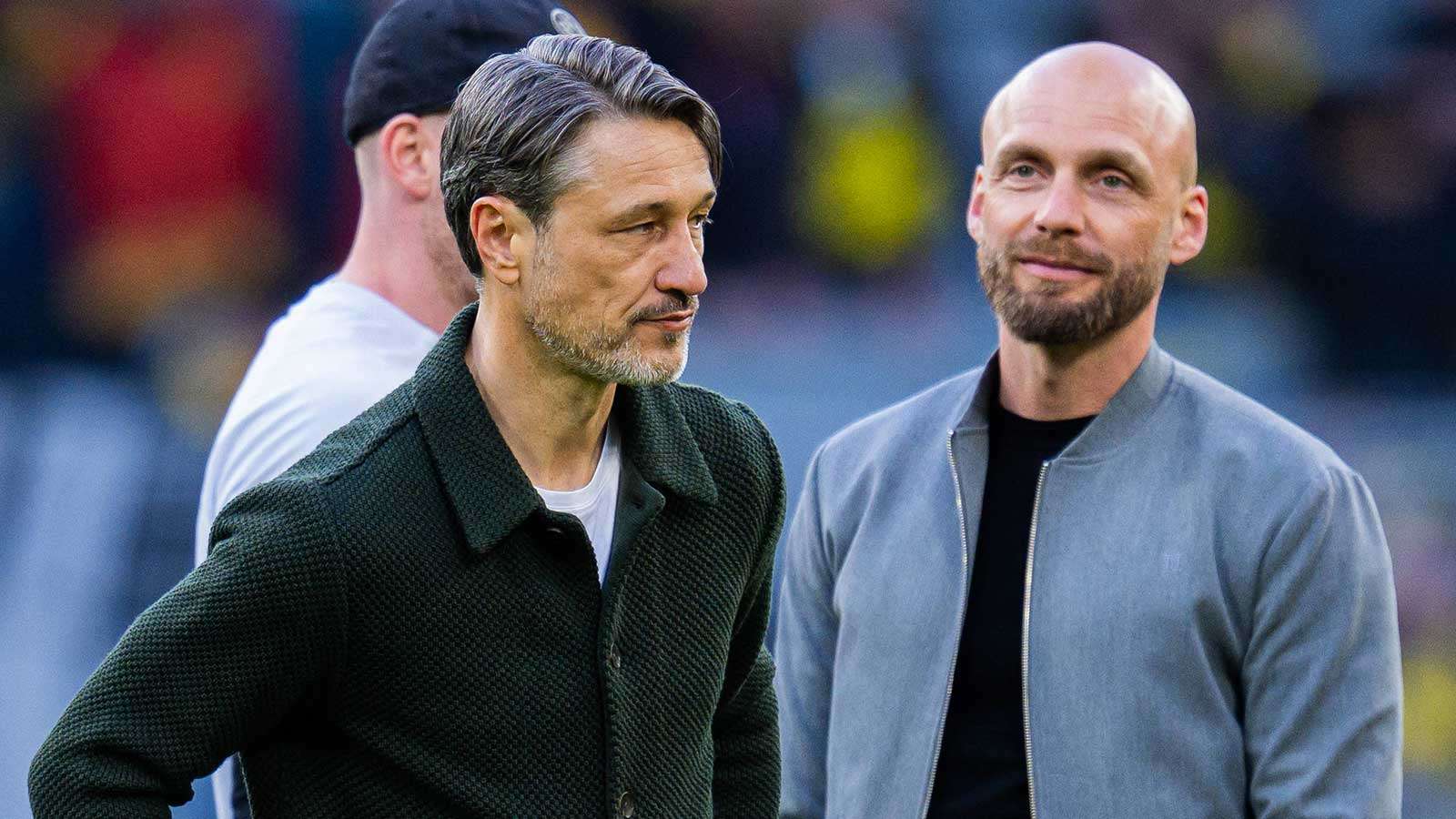 Dortmund Chase €25m Nathan De Cat as Bayern Circle