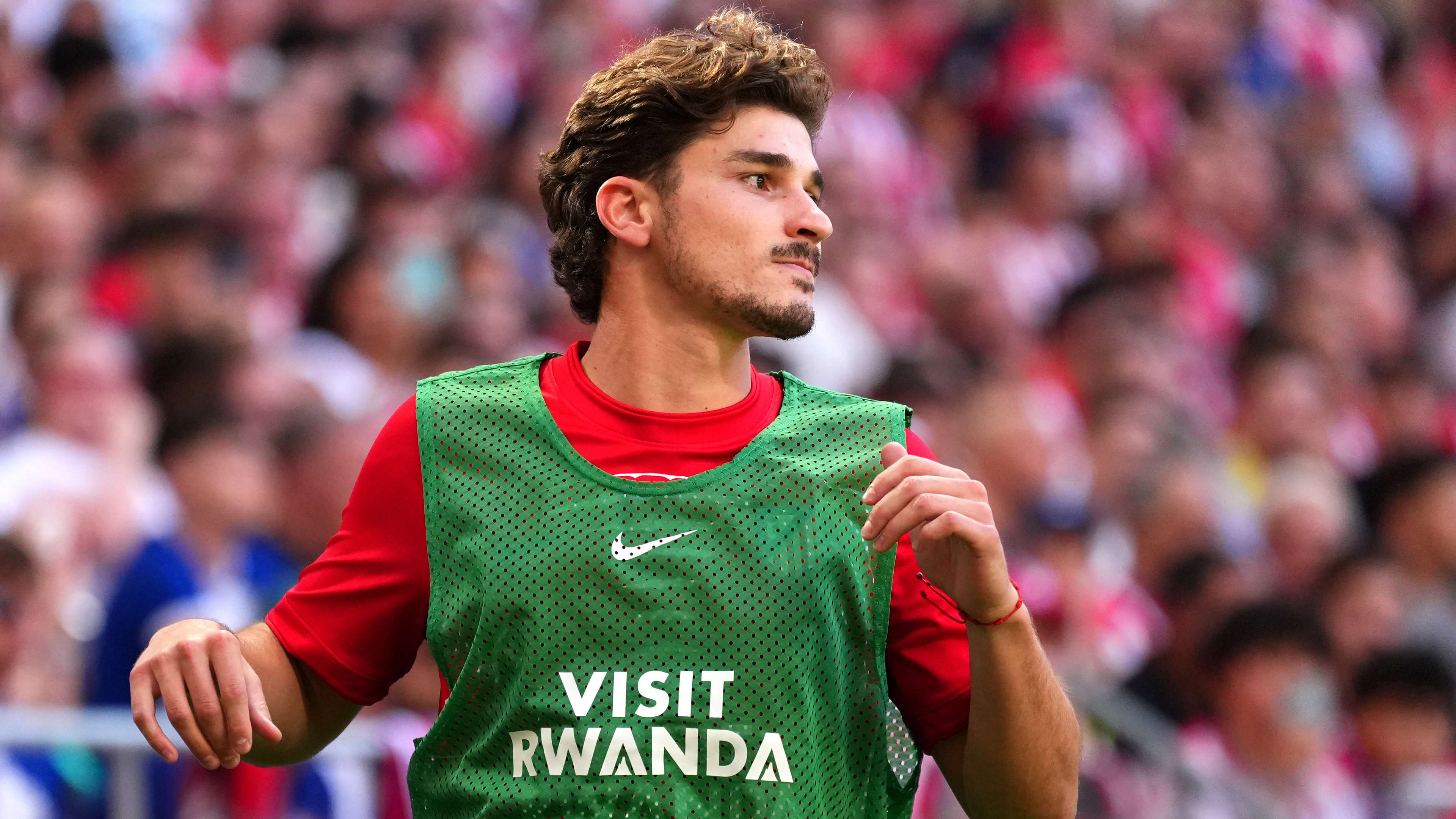 Julian Alvarez in Atletico Madrid squad for Liverpool