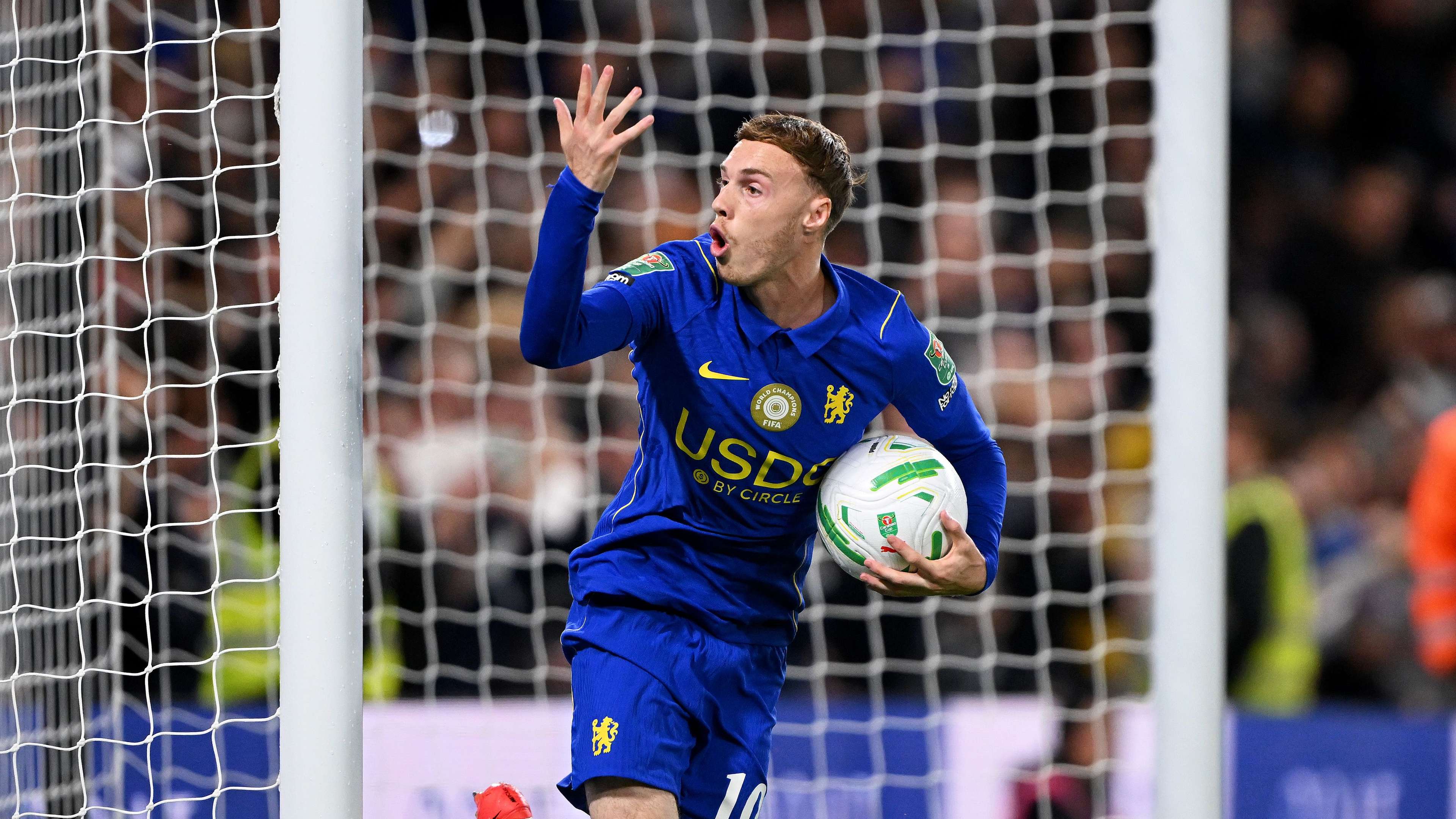 Palmer Wins Man of Match as Chelsea Thrash Leeds 6-3 in