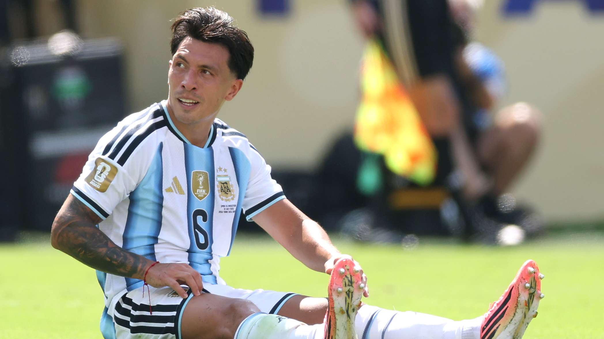 Lisandro Martinez Injury Clouds Manchester United's World