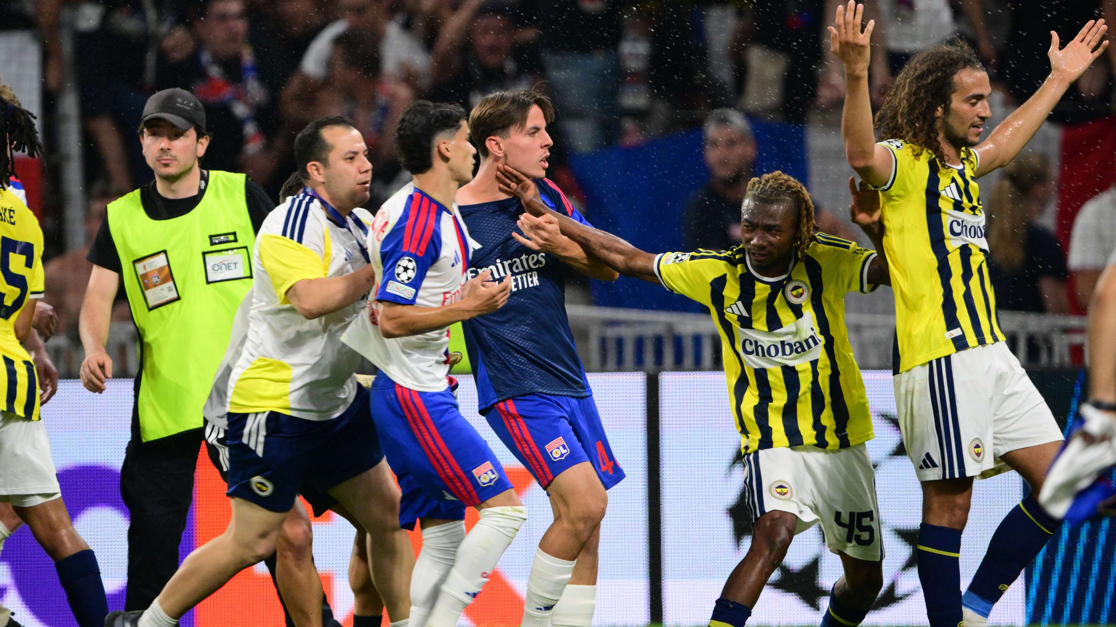 Guendouzi and Greenwood Banned After Lyon vs Fenerbahce Brawl
