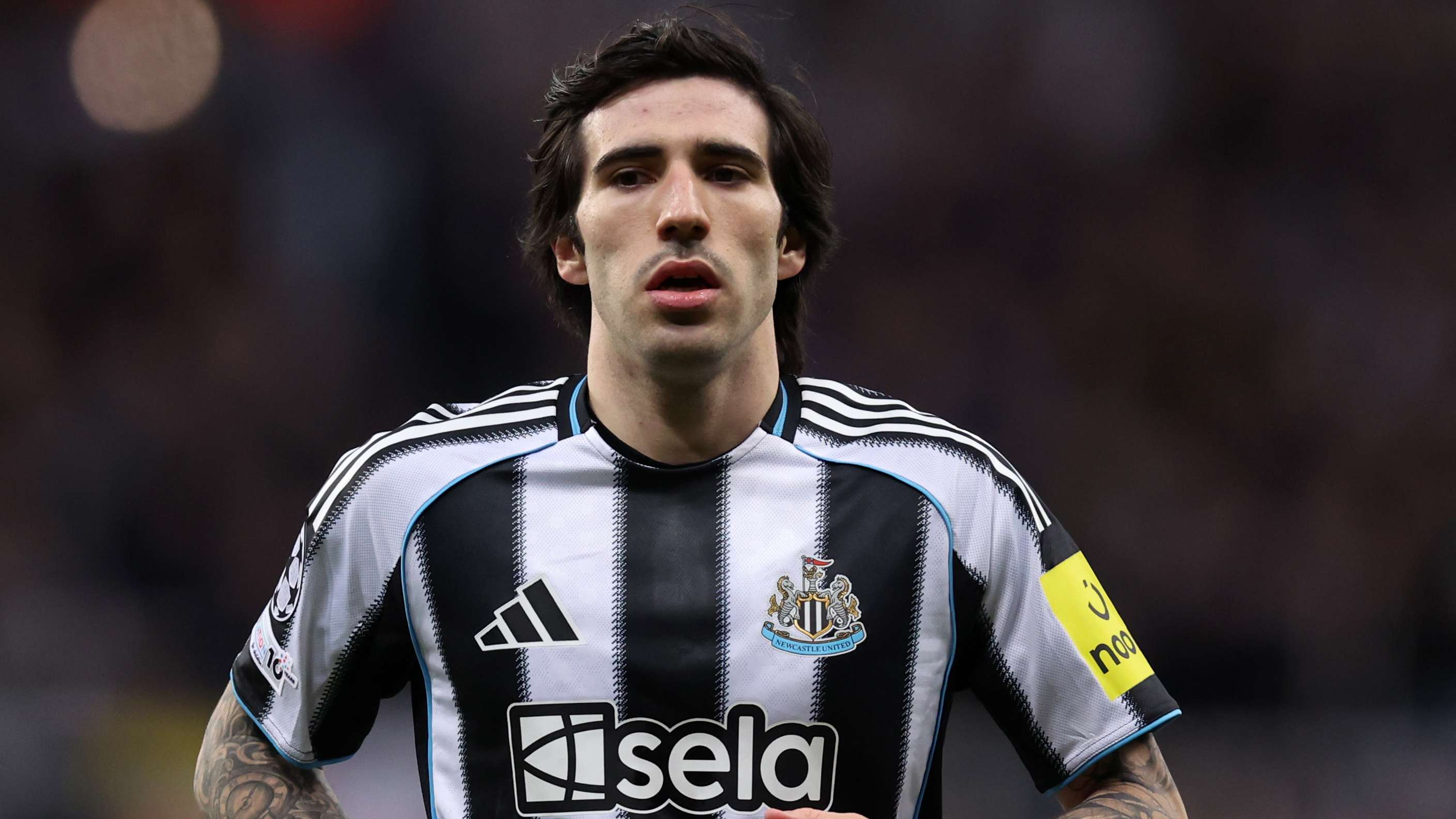 Man Utd Eyes Sandro Tonali and Ederson in Summer Midfield
