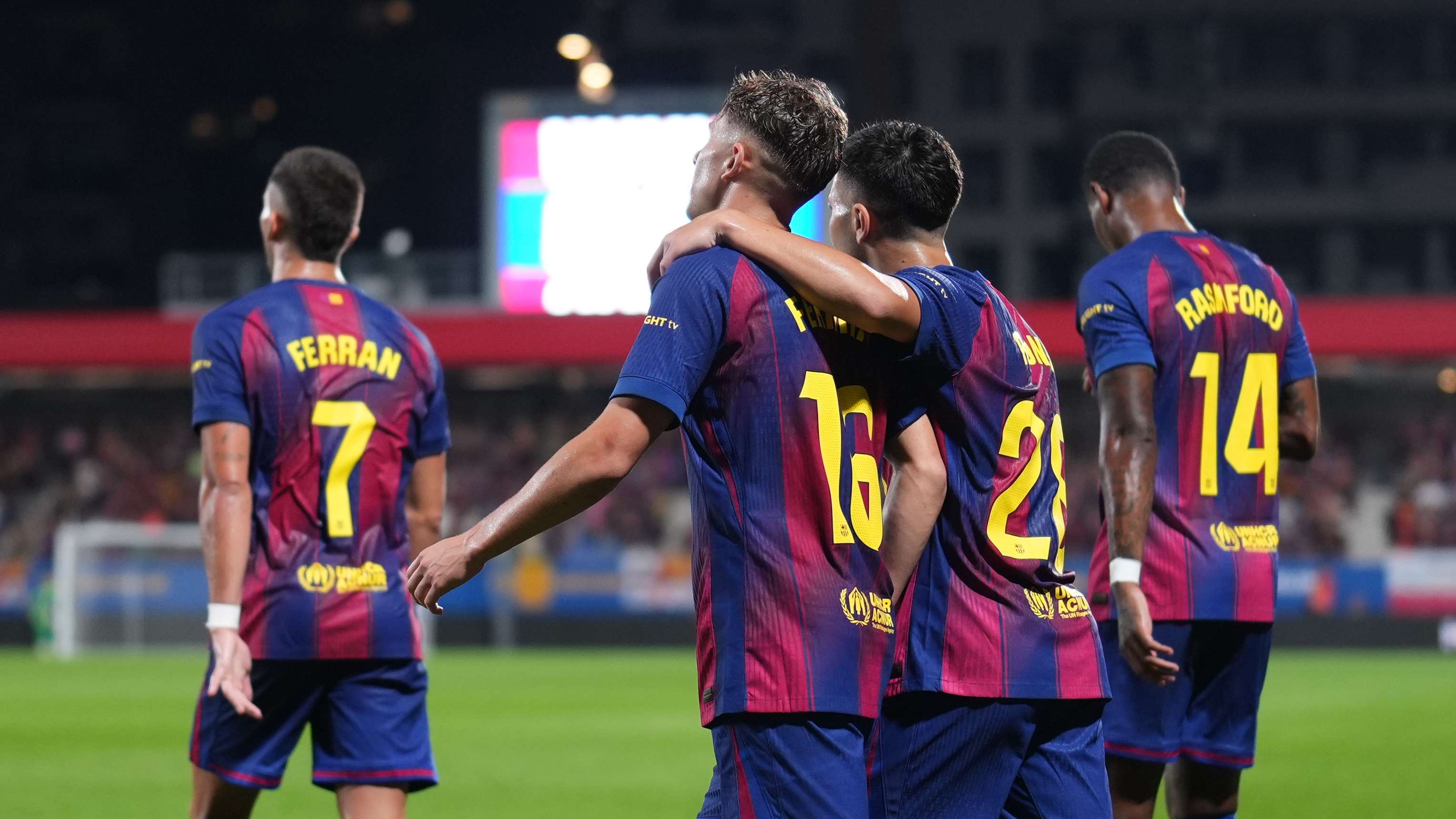 Brighton Submit Official Offer for Barcelona Winger Roony
