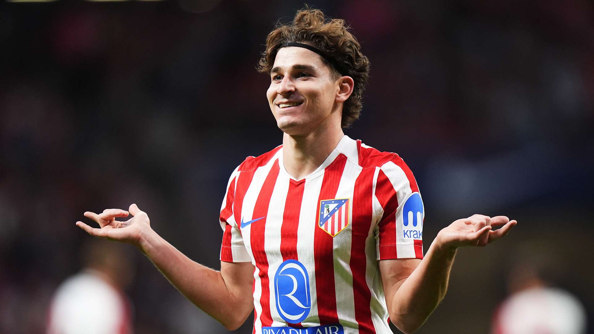 PSG Eyes Julian Alvarez Transfer as Atletico Madrid Demands
