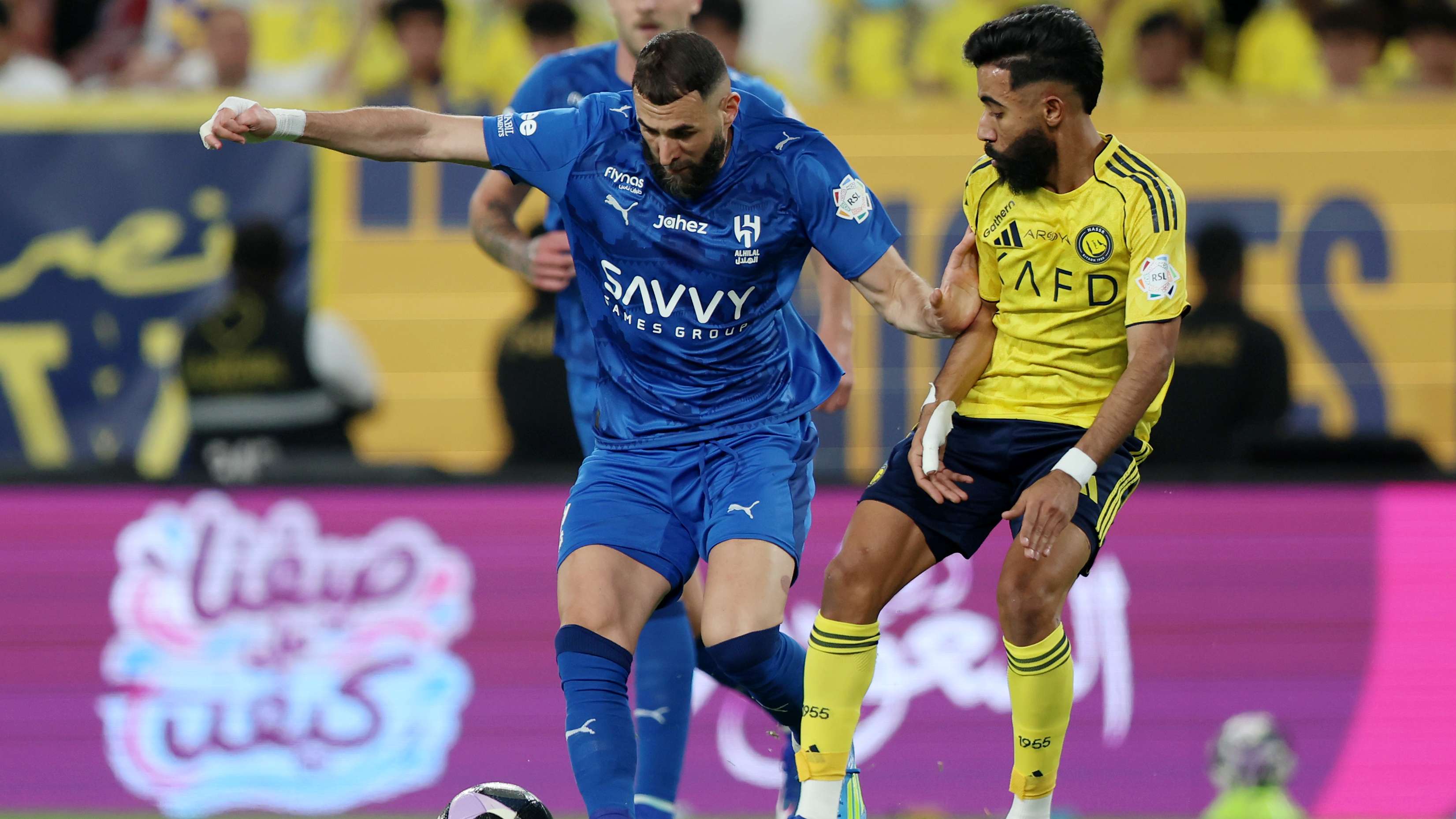 Benzema Digs In at Al-Hilal: Contract Standoff Deepens