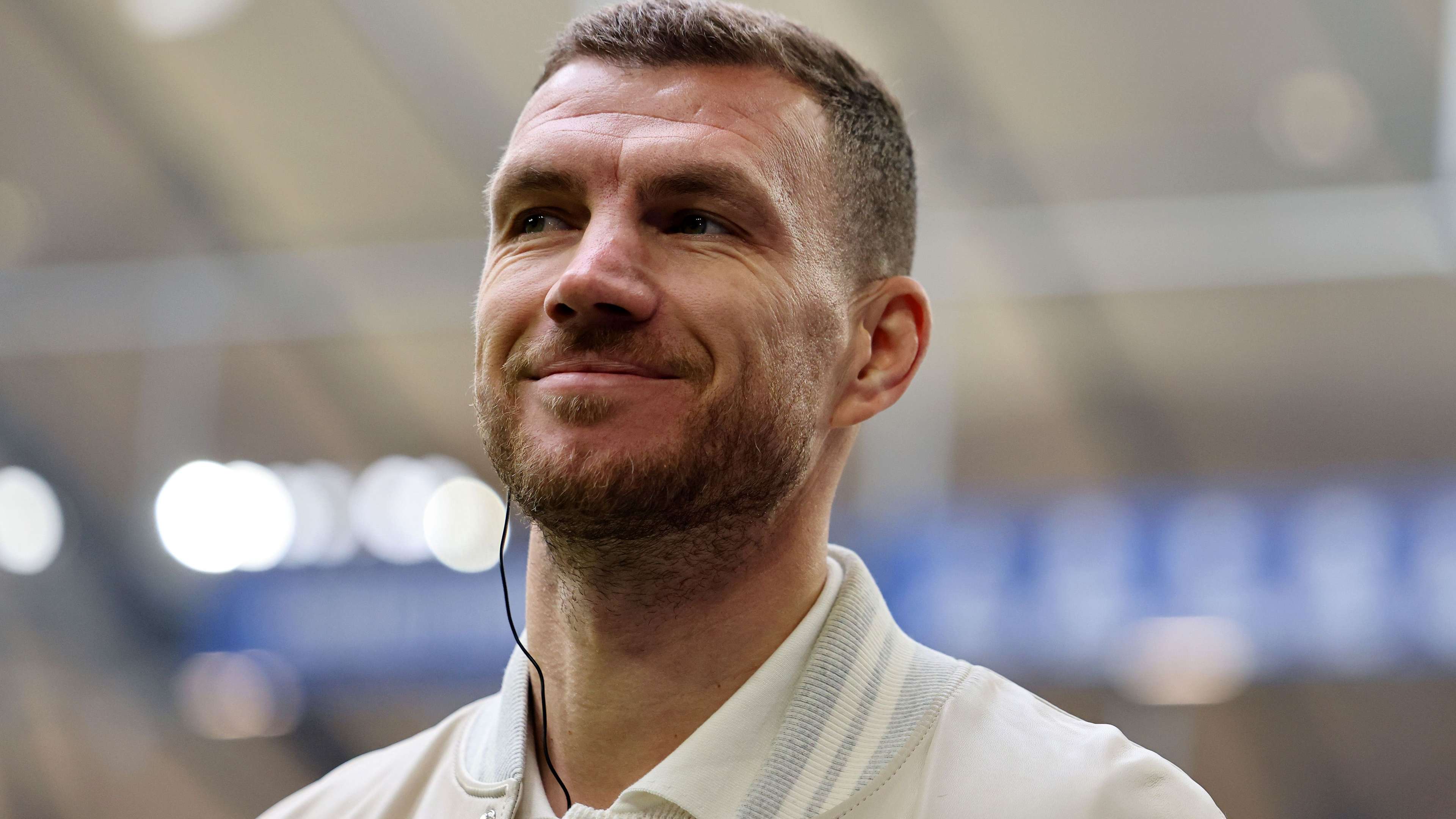 Edin Dzeko Set to Return to Schalke on Bundesliga Deal