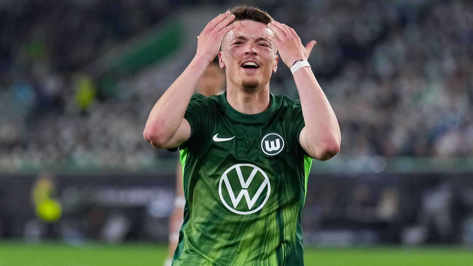 Wolfsburg Draw 0-0 vs Paderborn in Bundesliga Relegation