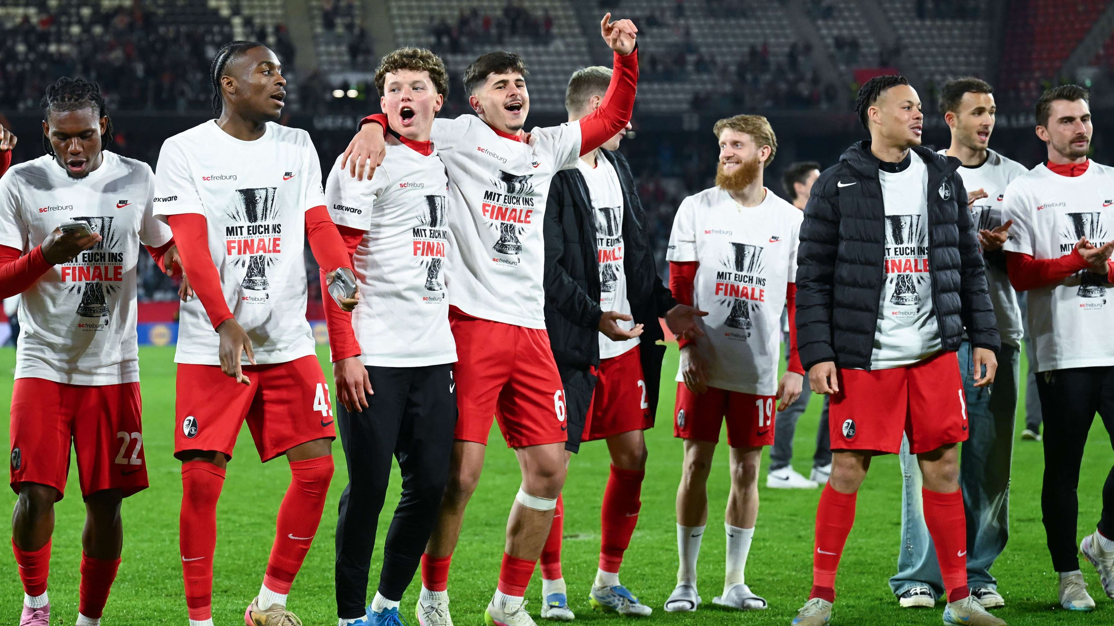Kompany Praises Freiburg's Historic Europa League Final