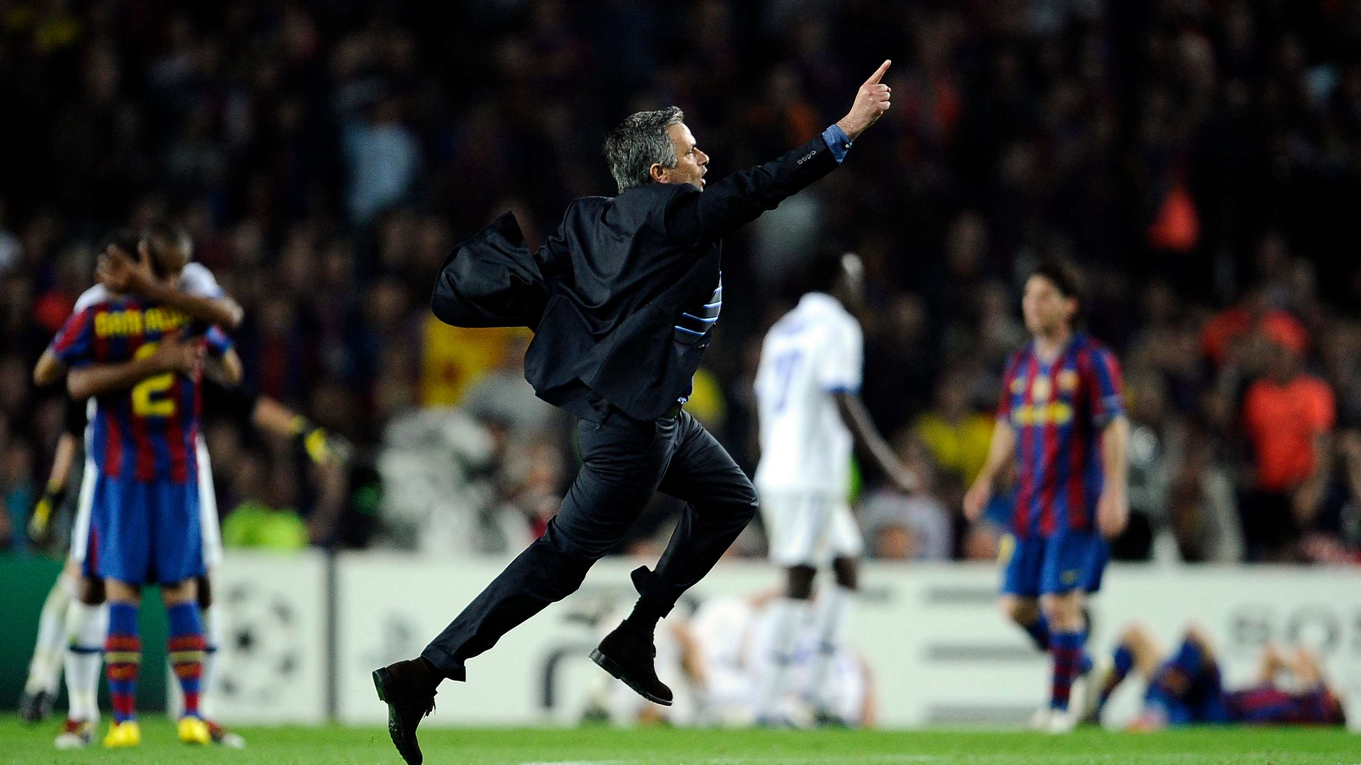 Mourinho Receives Sprinkler Gift Before Real Madrid Faces
