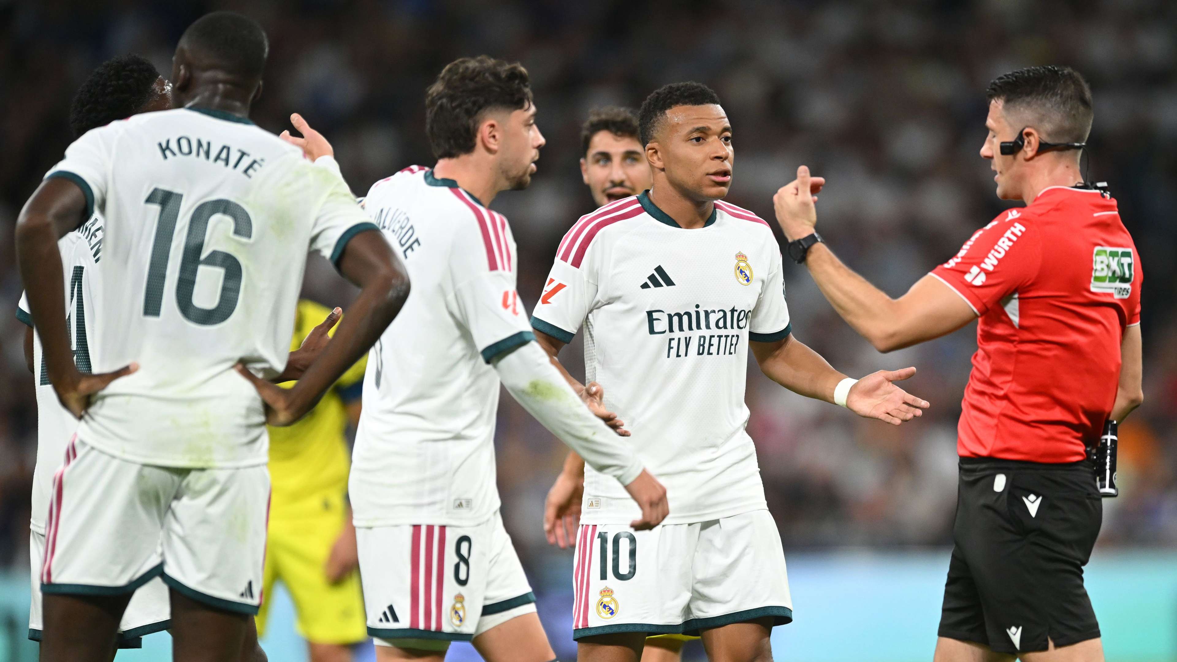 Real Madrid Booed Off at Bernabéu After Goalless Villarreal Stalemate